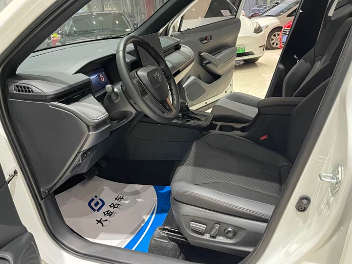 Фото 8 - Toyota Frontlander