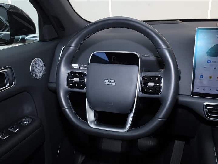 Фото 2 - LiXiang L7