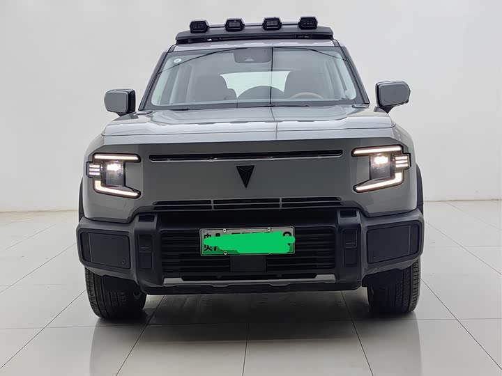 Фото 2 - Changan Deepal G318