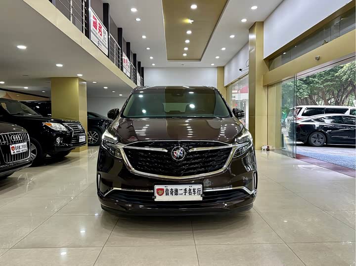 Фото 4 - Buick GL8 ES