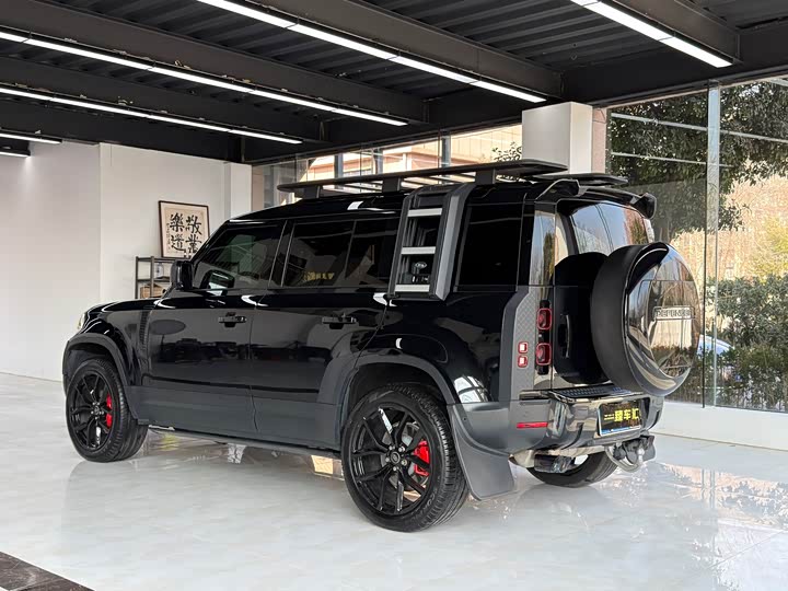 Фото 4 - Land Rover Defender