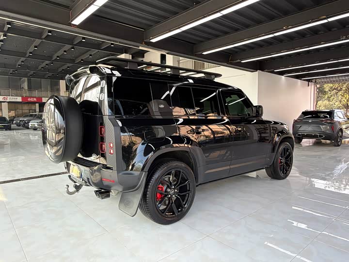 Фото 6 - Land Rover Defender