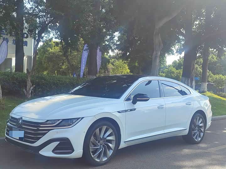 Фото 1 - Volkswagen CC