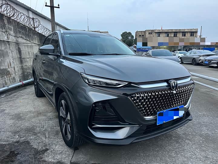 Фото 3 - Changan X7 Plus