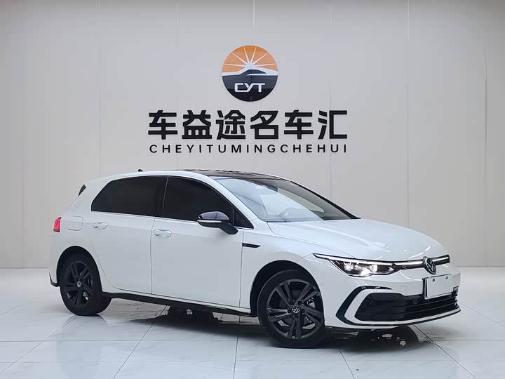 Фото 3 - Volkswagen Golf