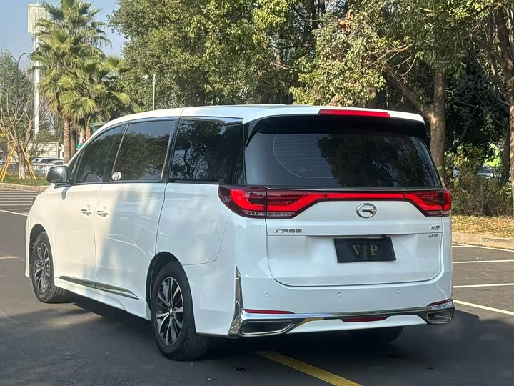 Фото 7 - GAC Trumpchi M8