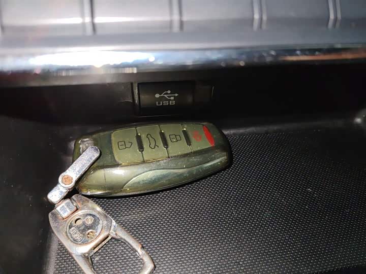 Фото 9 - Haval M6