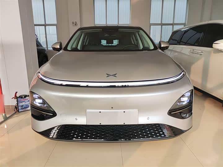 Фото 3 - XPeng G6