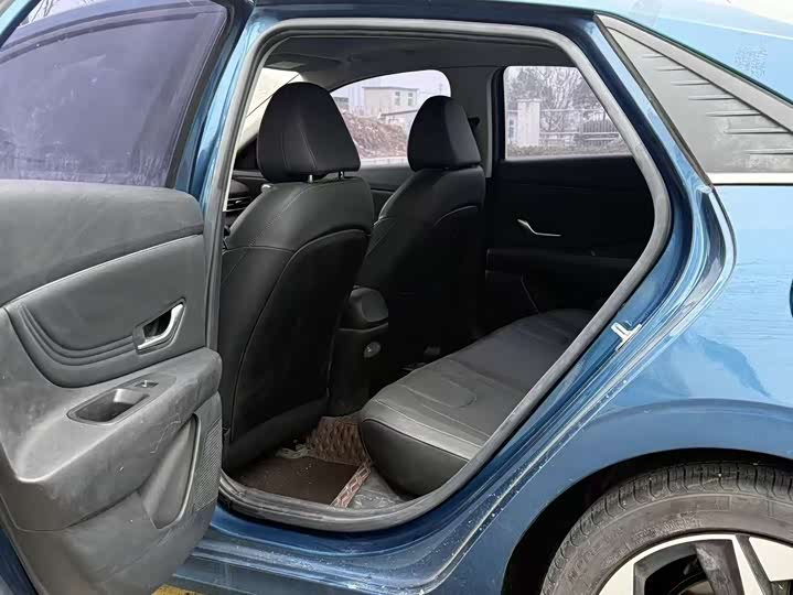 Фото 5 - Hyundai Elantra N line