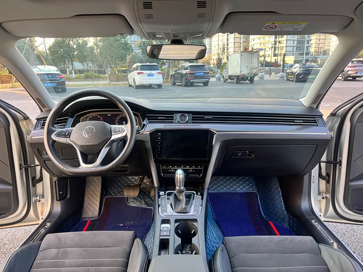 Фото 5 - Volkswagen Magotan