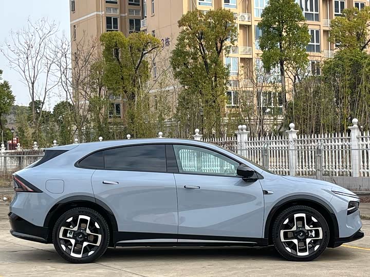 Фото 6 - XPeng G7