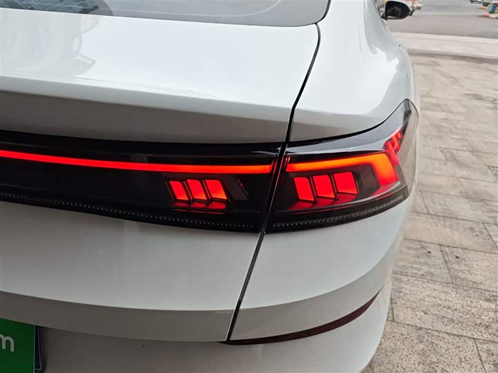 Фото 8 - Volkswagen Lamando L