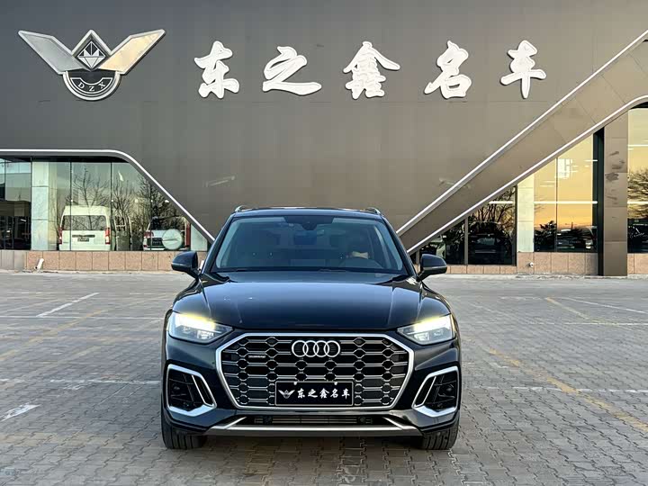 Фото 3 - Audi Q5L