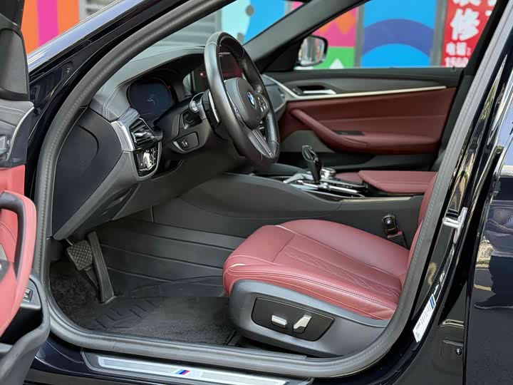 Фото 4 - BMW 5 Series