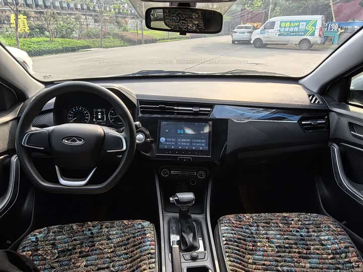 Фото 9 - Chery Tiggo 3x