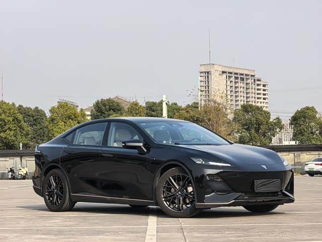 Фото 3 - Changan Deepal SL03