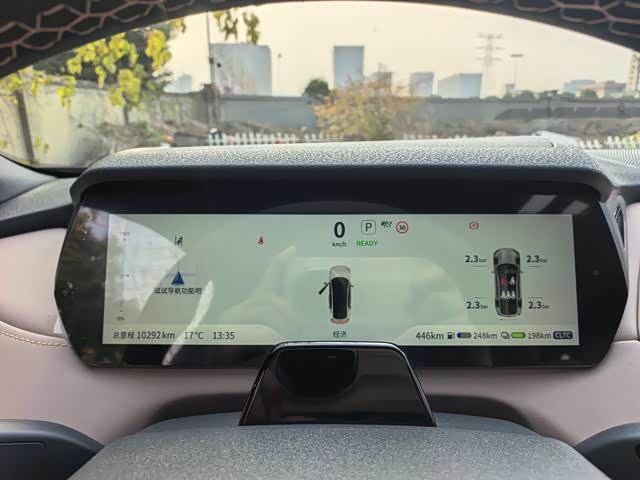 Фото 9 - Changan Deepal SL03