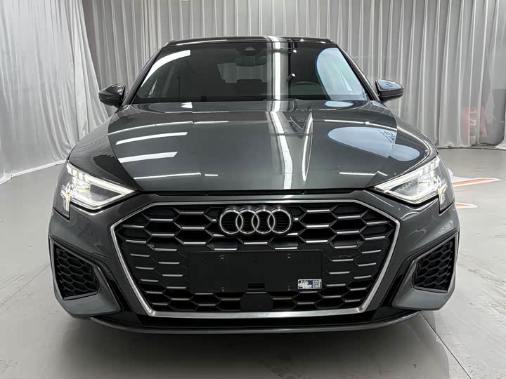 Фото 2 - Audi A3
