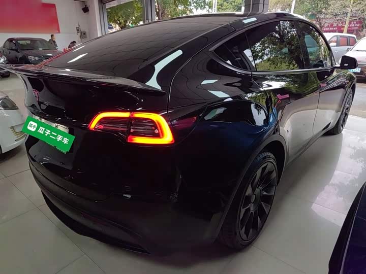 Фото 7 - Tesla Model Y