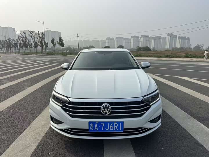 Фото 2 - Volkswagen Sagitar L