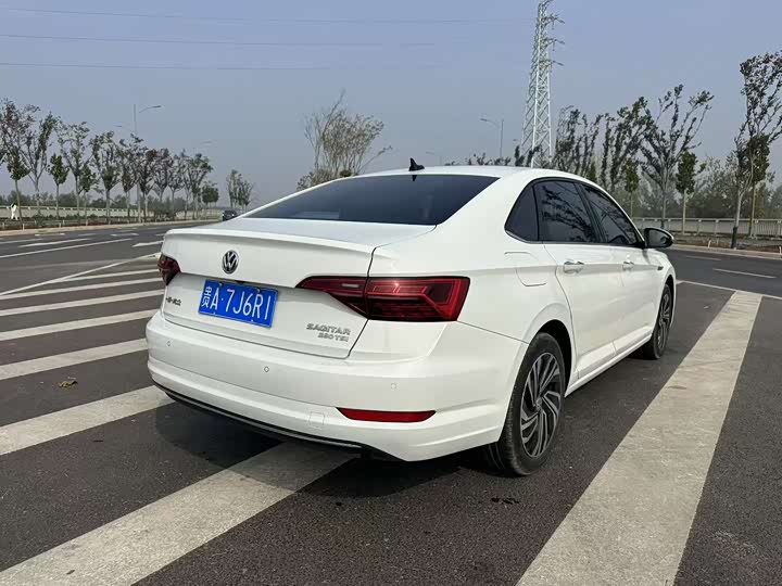 Фото 9 - Volkswagen Sagitar L