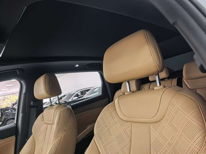 Фото 9 - BYD Song L DM-i Hybrid