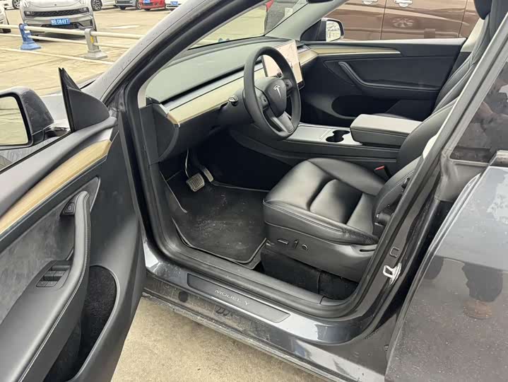 Фото 7 - Tesla Model Y