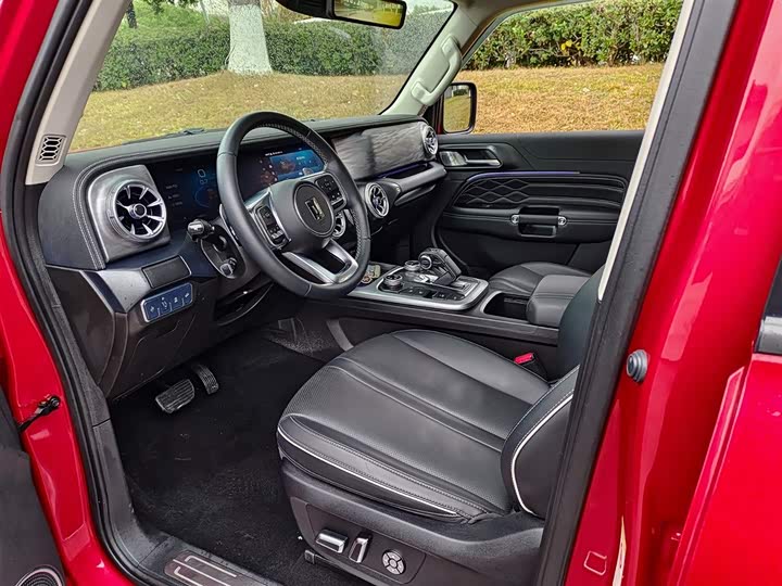 Фото 7 - Tank 300