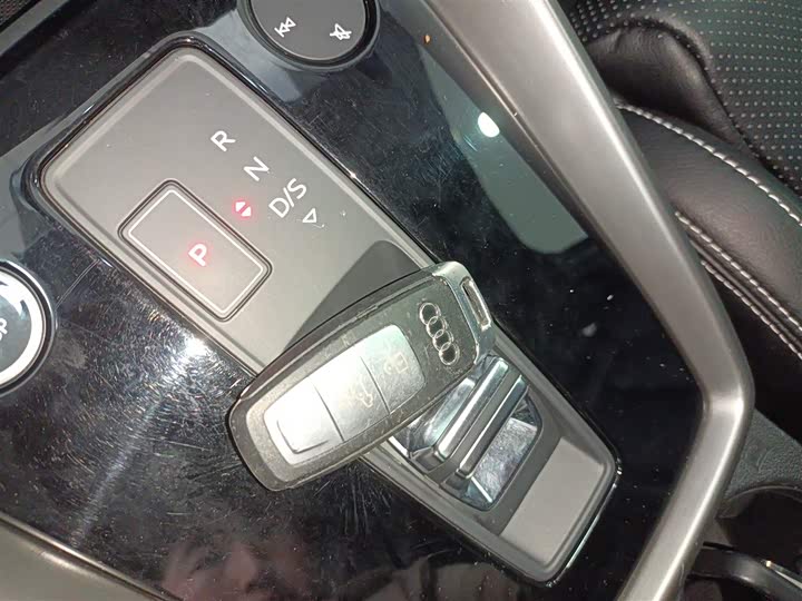 Фото 9 - Audi A3