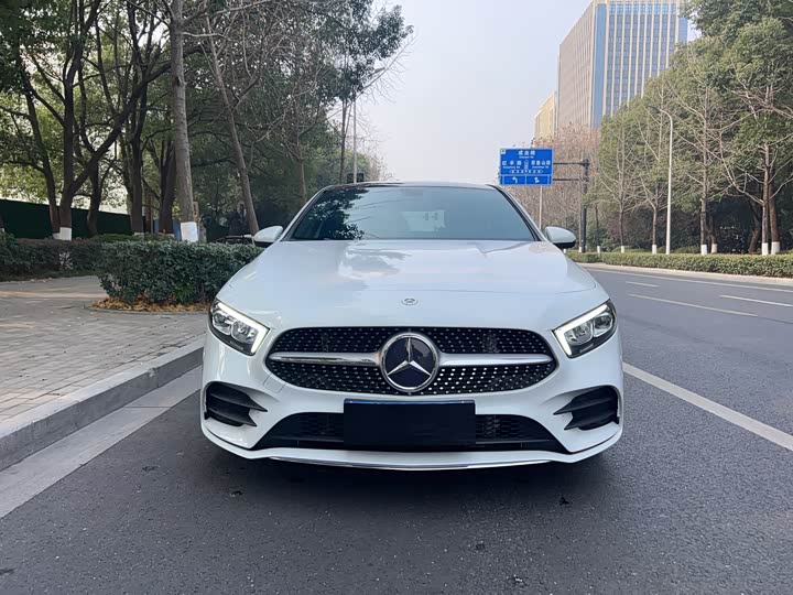 Фото 6 - Mercedes-Benz A-Class