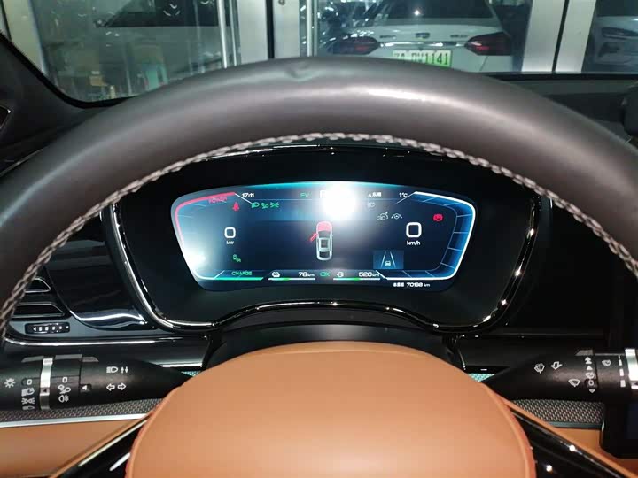 Фото 4 - BYD Han