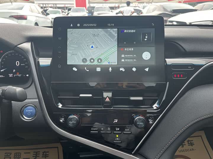 Фото 9 - Toyota Camry