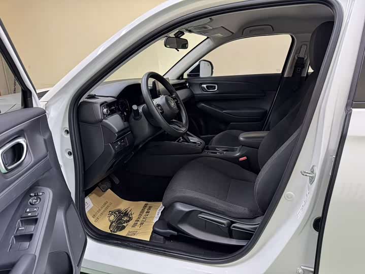 Фото 8 - Honda Vezel