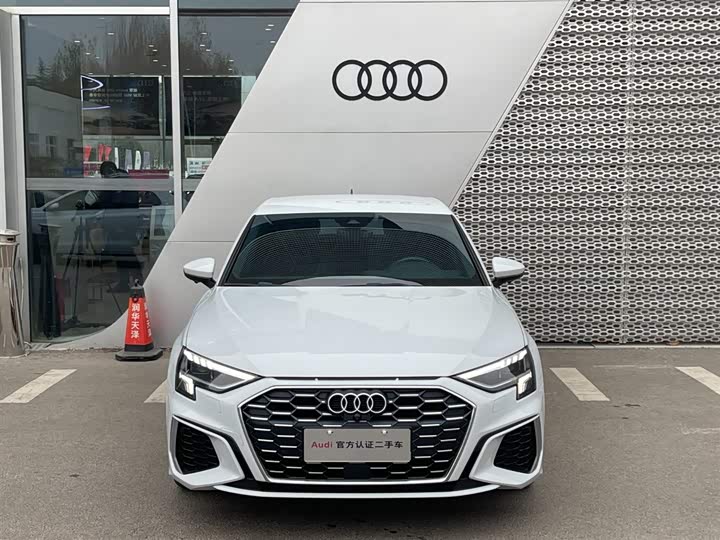 Фото 2 - Audi A3