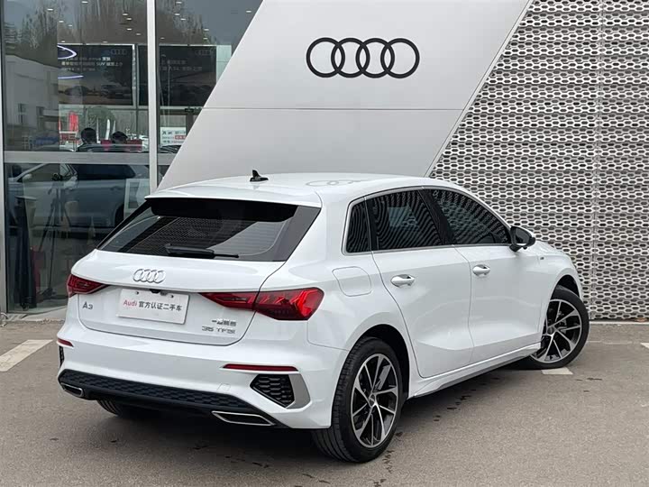 Фото 4 - Audi A3