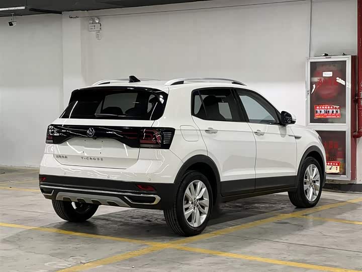 Фото 5 - Volkswagen T-Cross