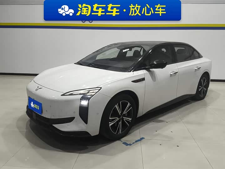 Фото 1 - Hongqi EH7