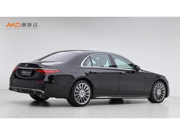 Фото 3 - Mercedes-Benz S-Class