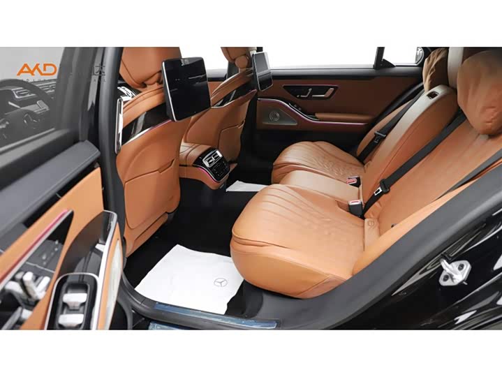 Фото 7 - Mercedes-Benz S-Class