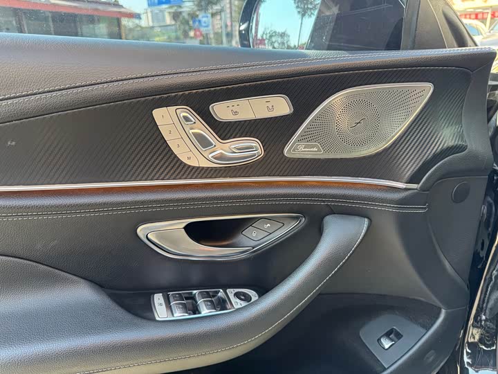 Фото 8 - Mercedes-Benz AMG GT