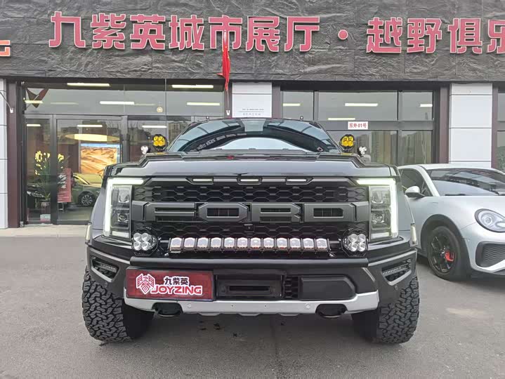 Фото 2 - Ford F-150 Raptor