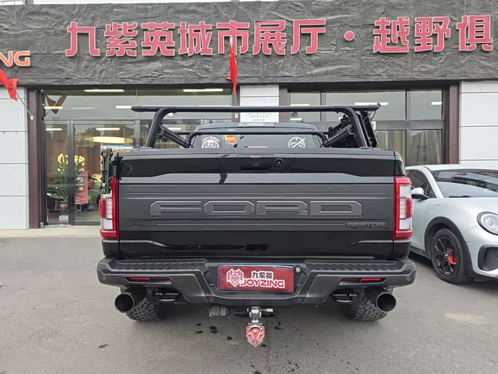 Фото 8 - Ford F-150 Raptor