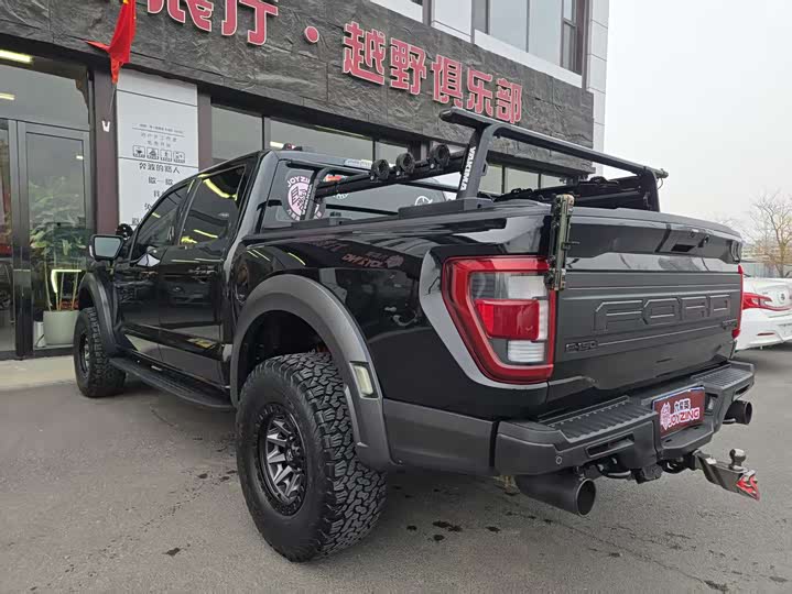 Фото 9 - Ford F-150 Raptor