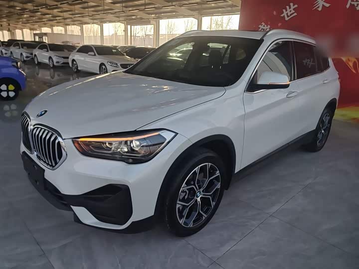 Фото 5 - BMW X1