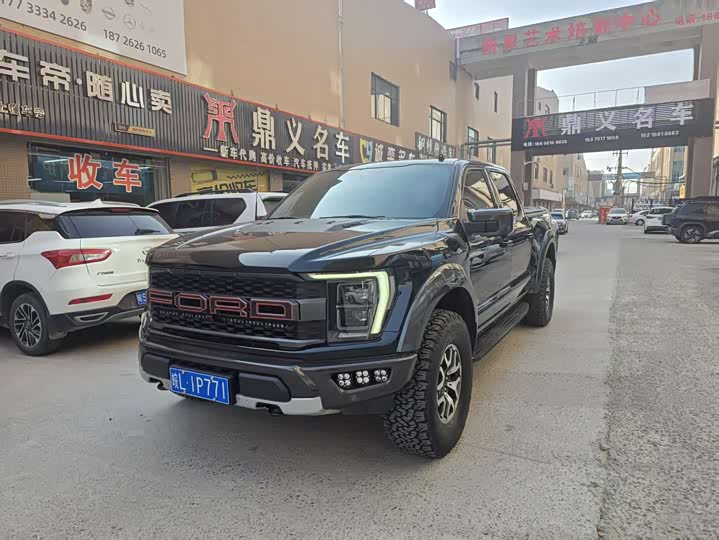 Фото 3 - Ford F-150 Raptor