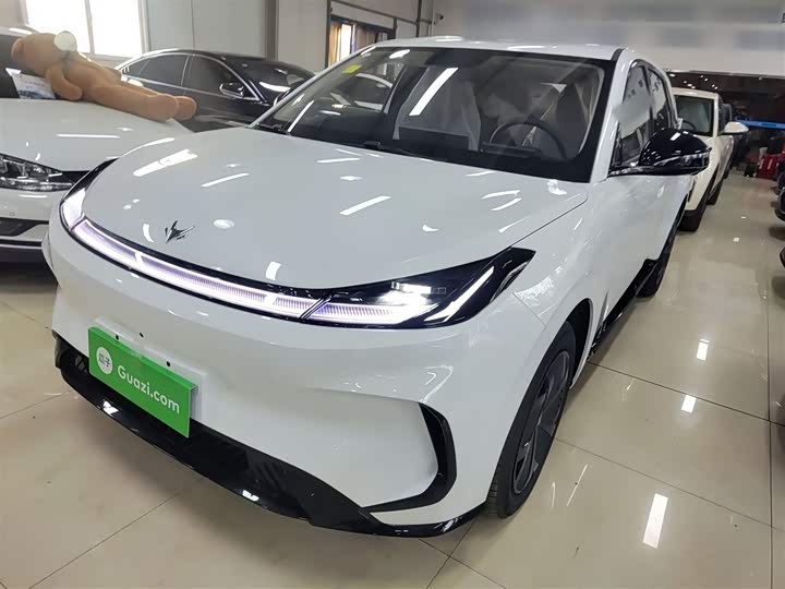 Фото 1 - BAIC Arcfox T1