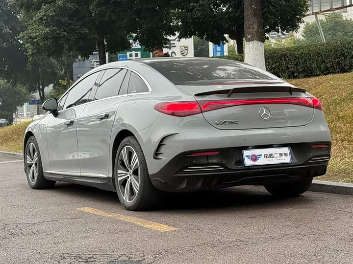 Фото 4 - Mercedes-Benz EQE