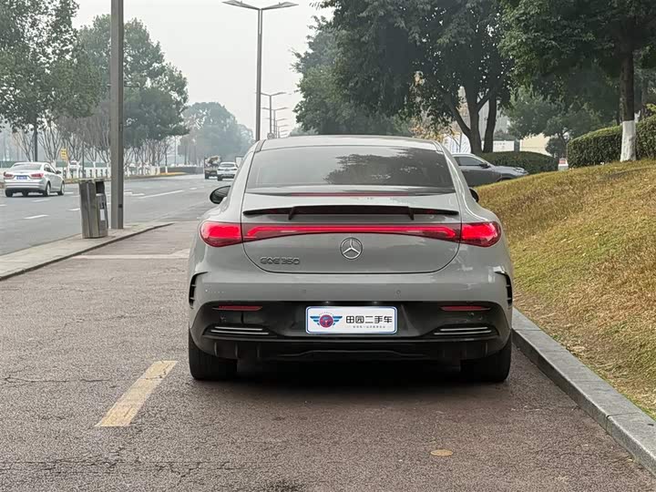 Фото 5 - Mercedes-Benz EQE