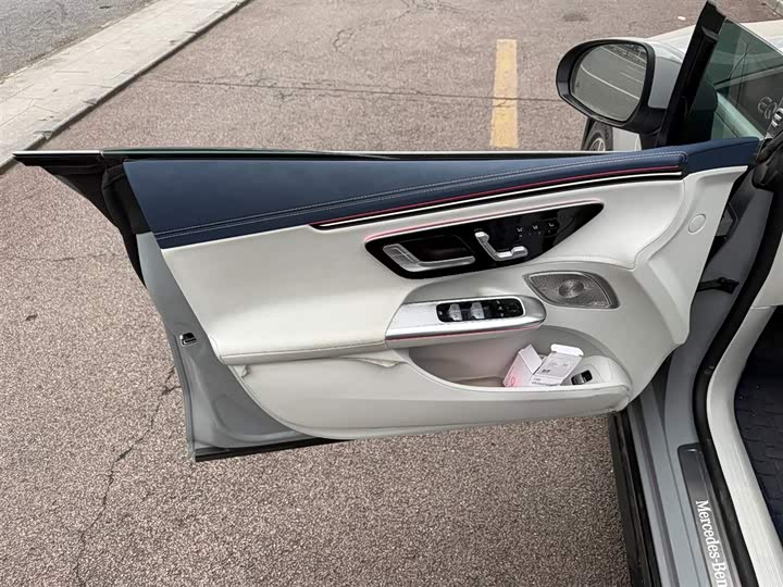 Фото 6 - Mercedes-Benz EQE