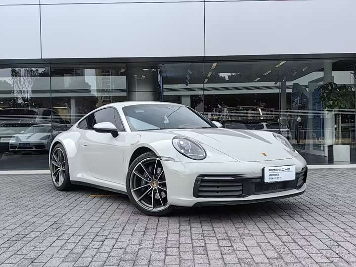 Фото 3 - Porsche 911